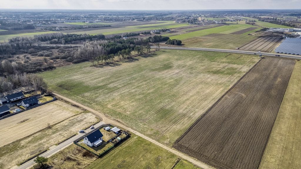 Działka  pokojowe na Sprzedaż