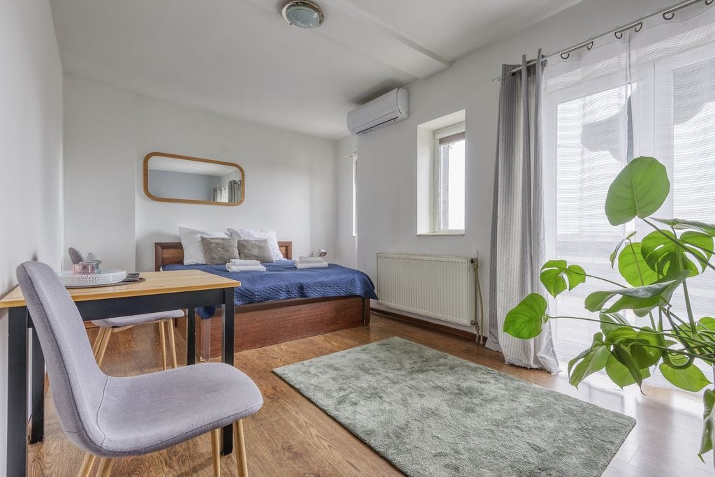 Lokal użytkowy  pokojowe na Sprzedaż