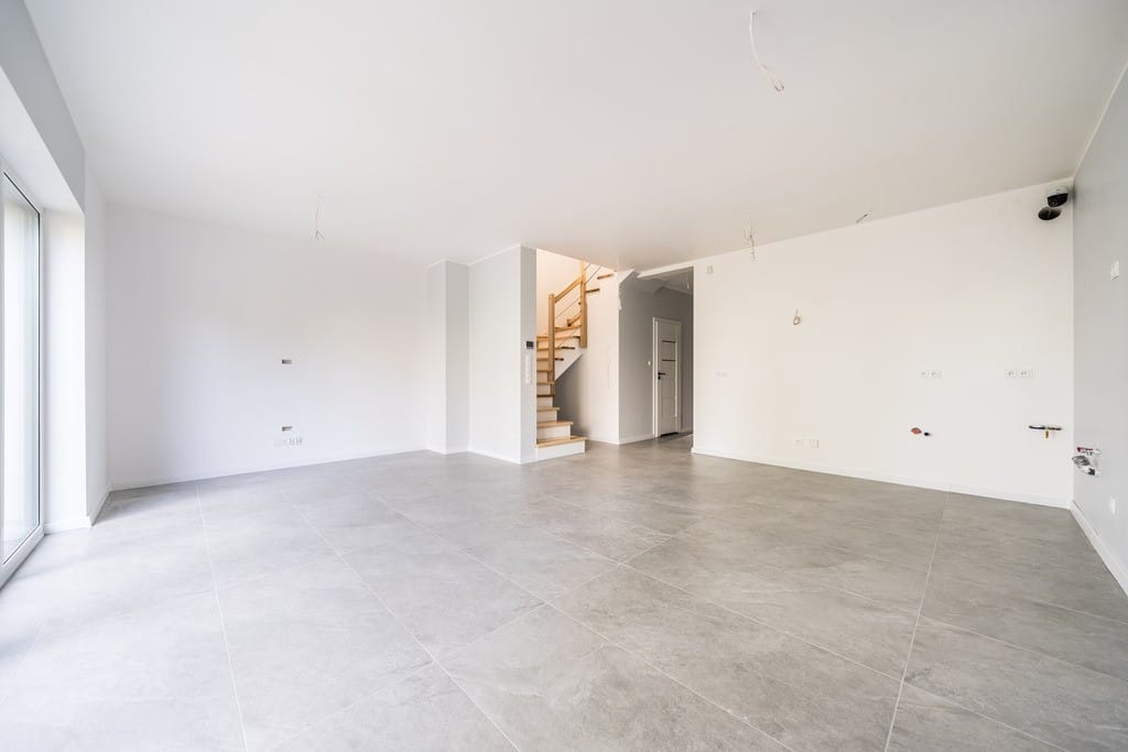 Mieszkanie 5 pokojowe na Sprzedaż