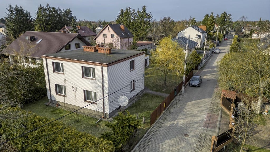 Dom 6 pokojowe na Sprzedaż