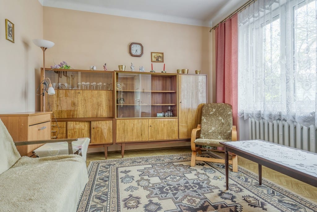 Dom 6 pokojowe na Sprzedaż