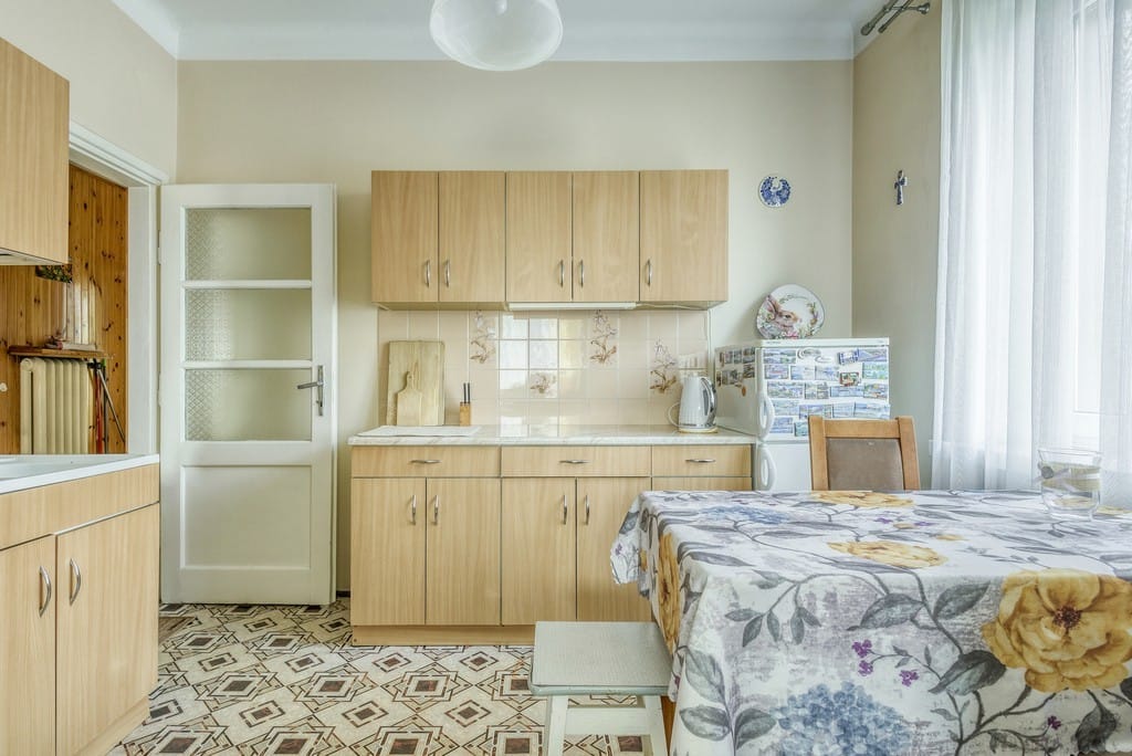 Dom 6 pokojowe na Sprzedaż