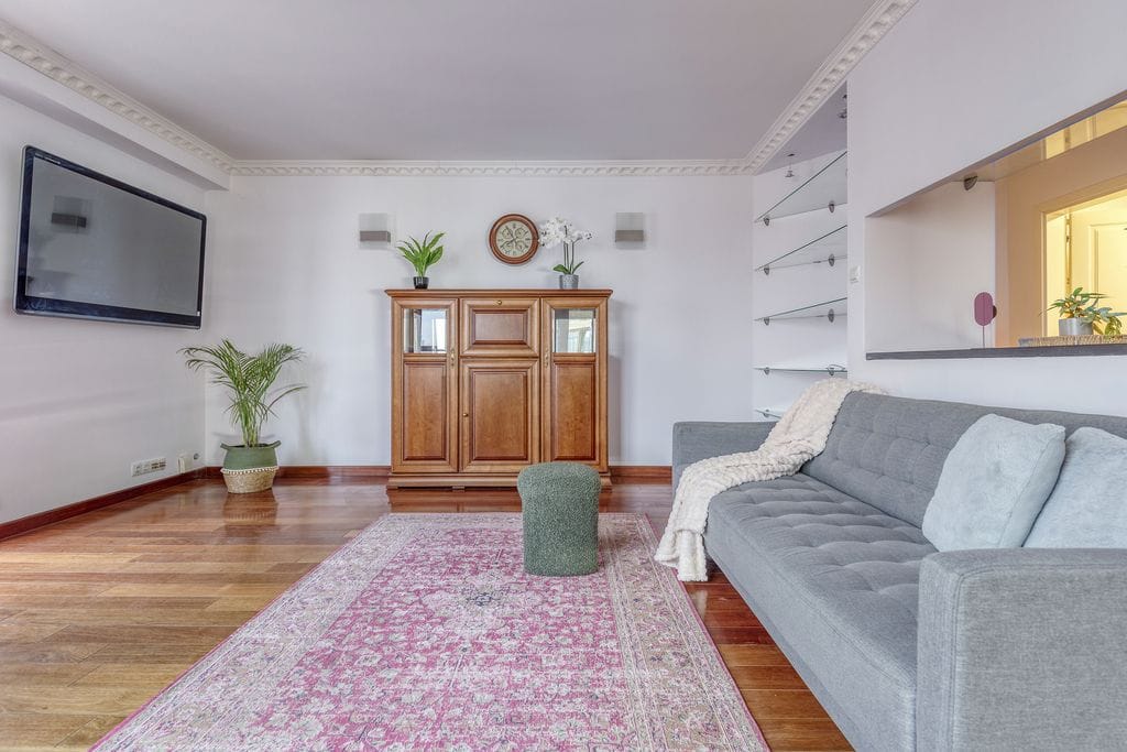 Mieszkanie 4 pokojowe na Sprzedaż