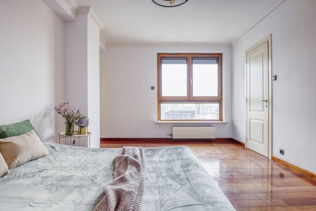 Mieszkanie 4 pokojowe na Sprzedaż