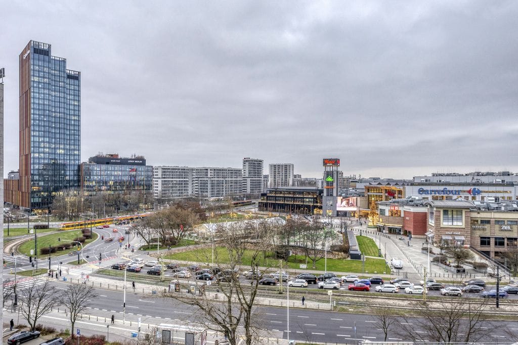 Mieszkanie 4 pokojowe na Sprzedaż