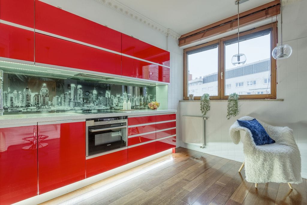 Mieszkanie 4 pokojowe na Sprzedaż