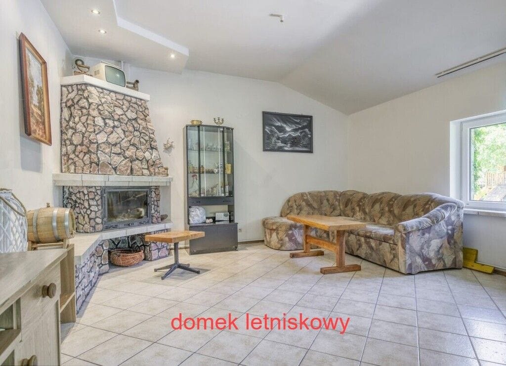 Dom 8 pokojowe na Sprzedaż