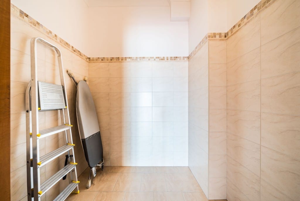 Dom 6 pokojowe na Sprzedaż