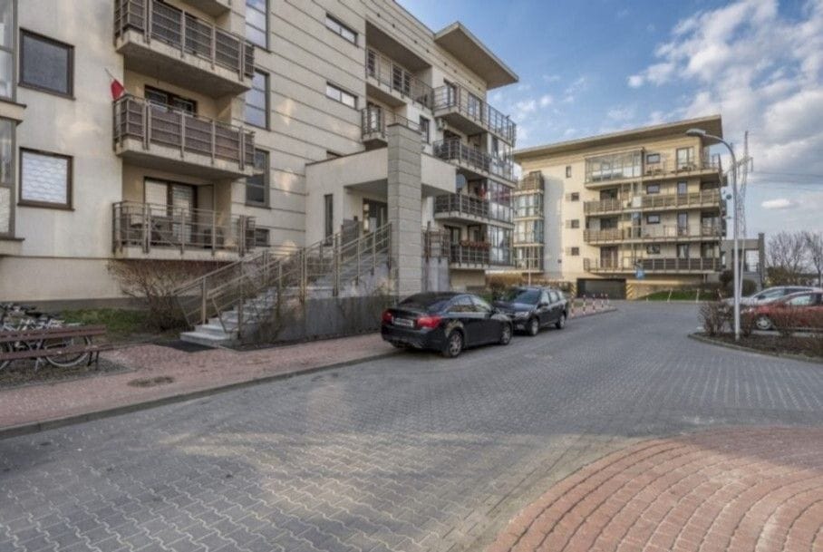 Mieszkanie 3 pokojowe na Sprzedaż