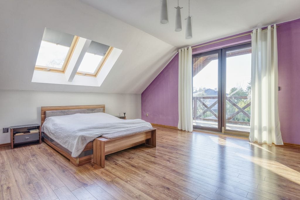 Dom 5 pokojowe na Sprzedaż