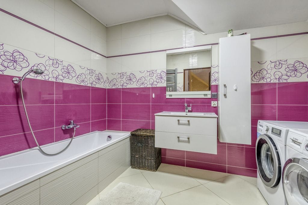 Dom 5 pokojowe na Sprzedaż