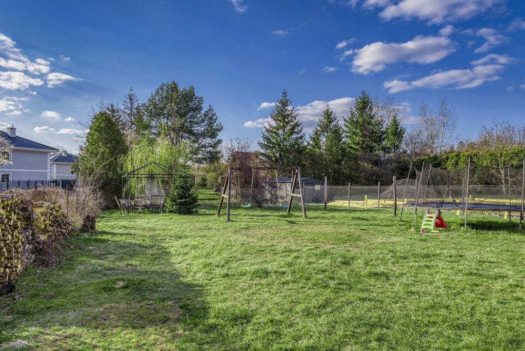 Dom 5 pokojowe na Sprzedaż