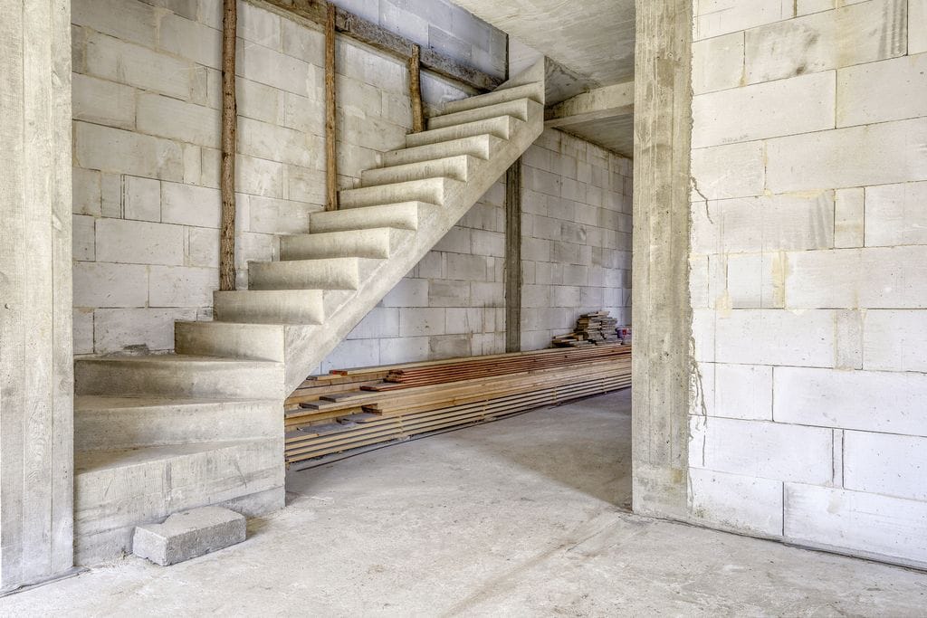 Dom 8 pokojowe na Sprzedaż