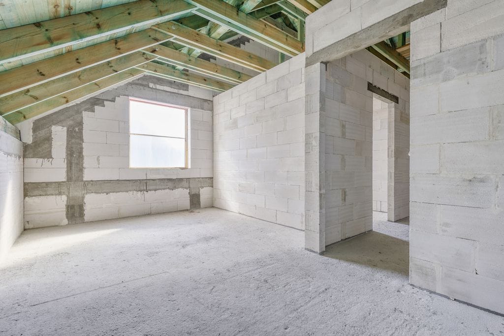 Dom 8 pokojowe na Sprzedaż