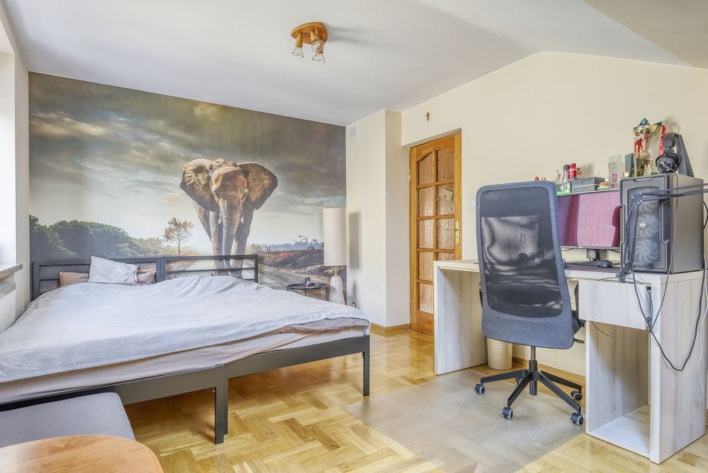 Dom 6 pokojowe na Sprzedaż