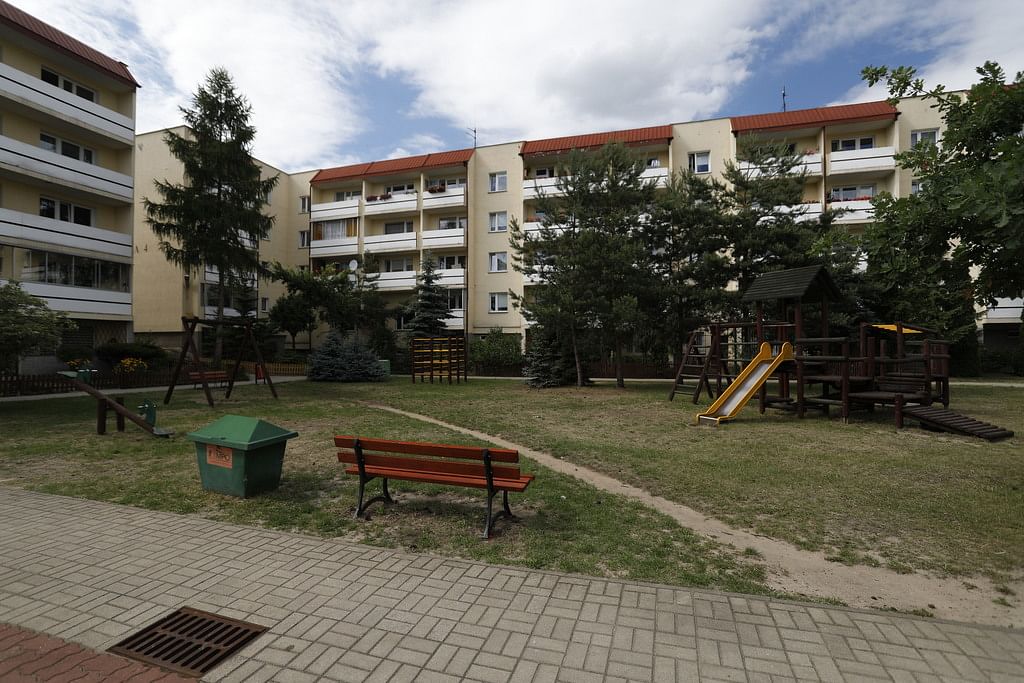 Mieszkanie 3 pokojowe na Sprzedaż