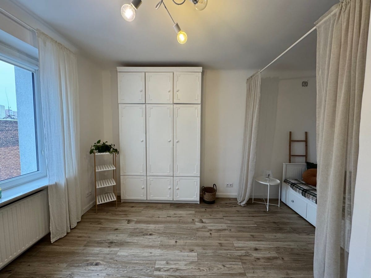 Mieszkanie 1 pokojowe na Sprzedaż