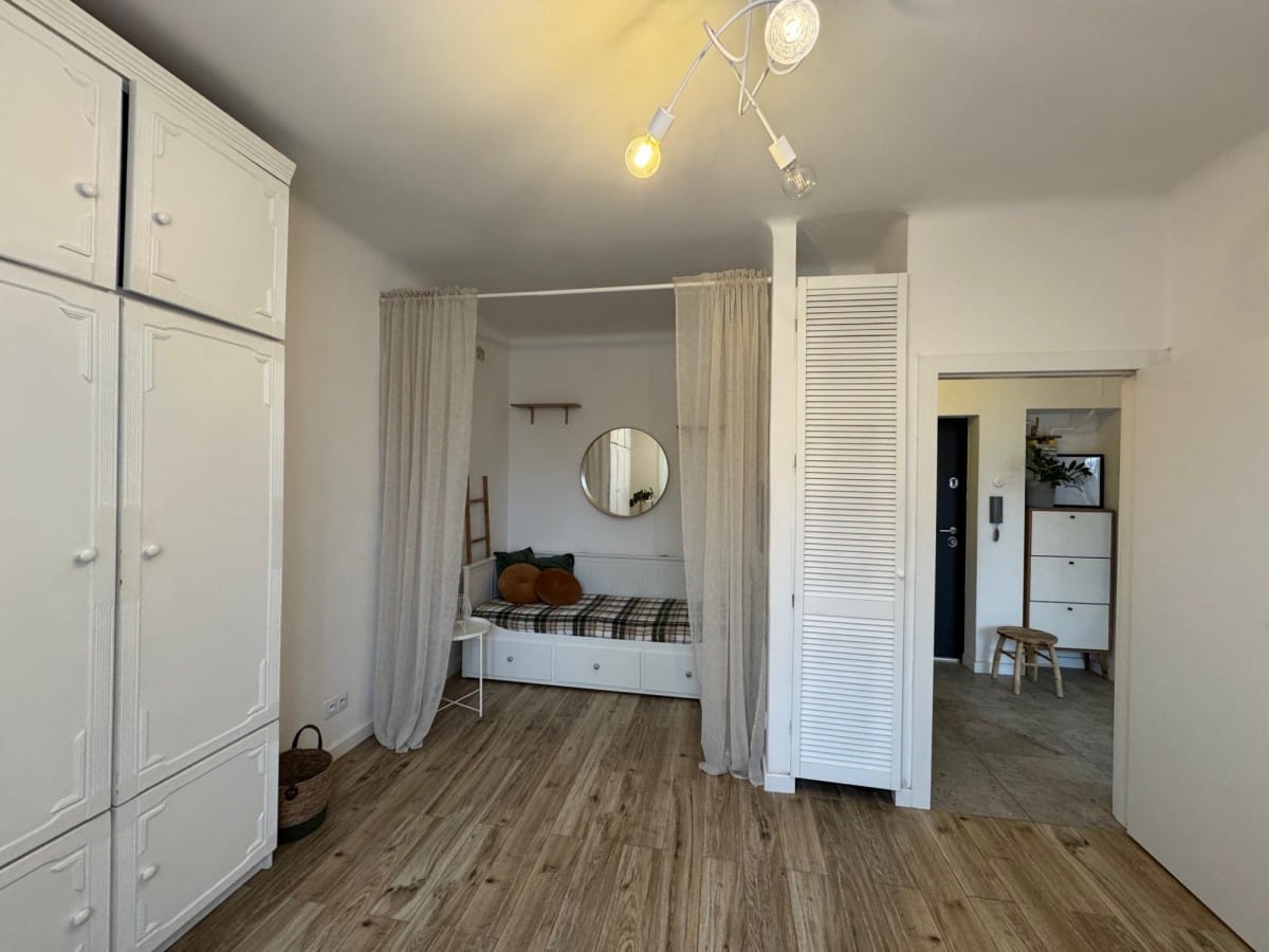 Mieszkanie 1 pokojowe na Sprzedaż