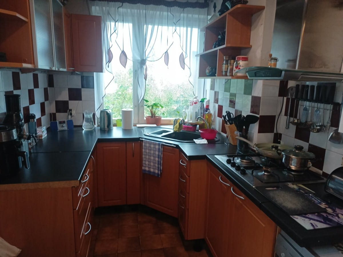 Dom 6 pokojowe na Sprzedaż