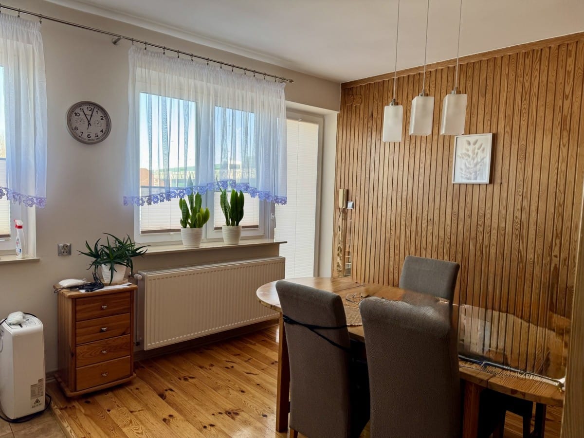 Dom 7 pokojowe na Sprzedaż