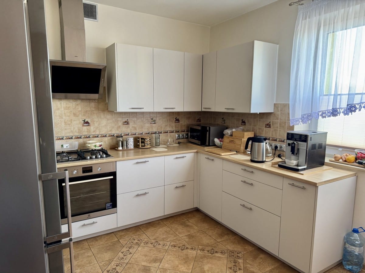 Dom 7 pokojowe na Sprzedaż