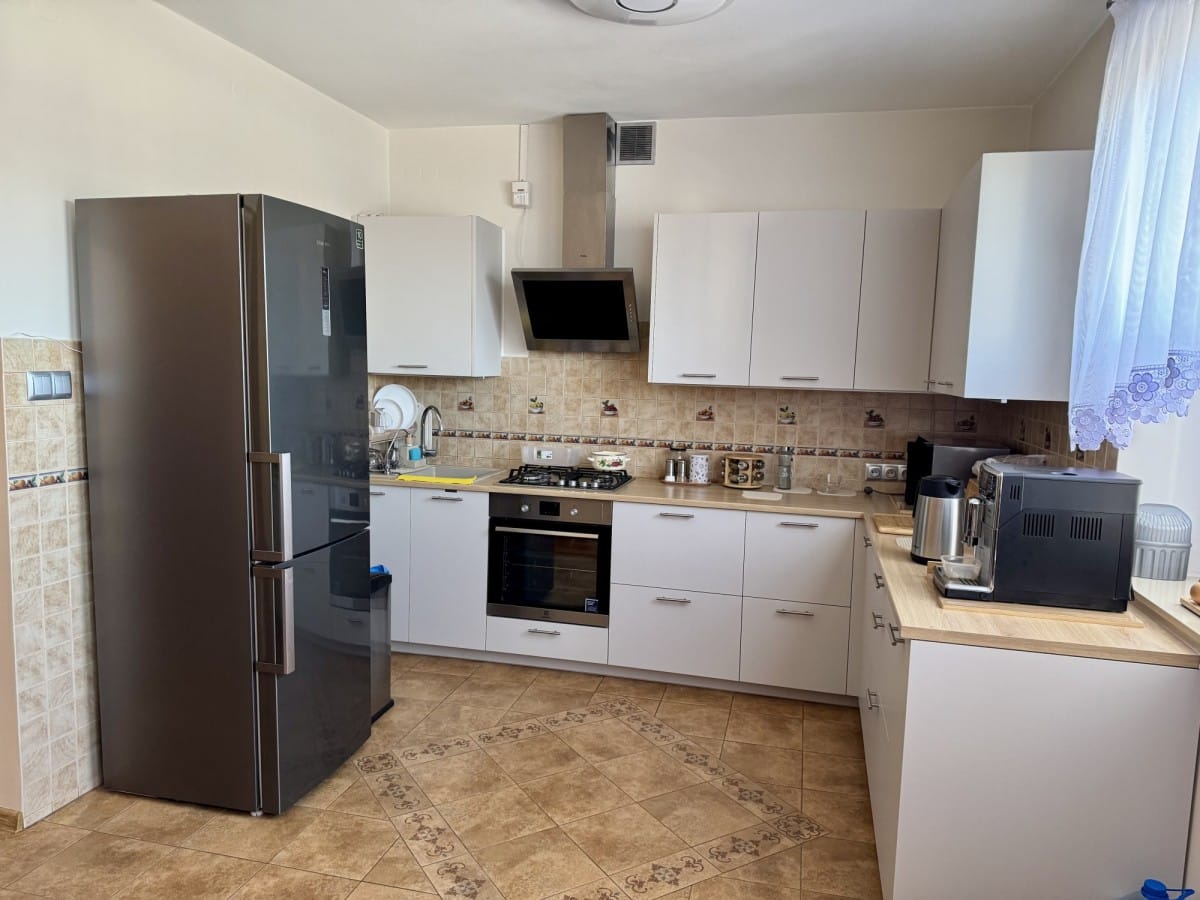 Dom 7 pokojowe na Sprzedaż