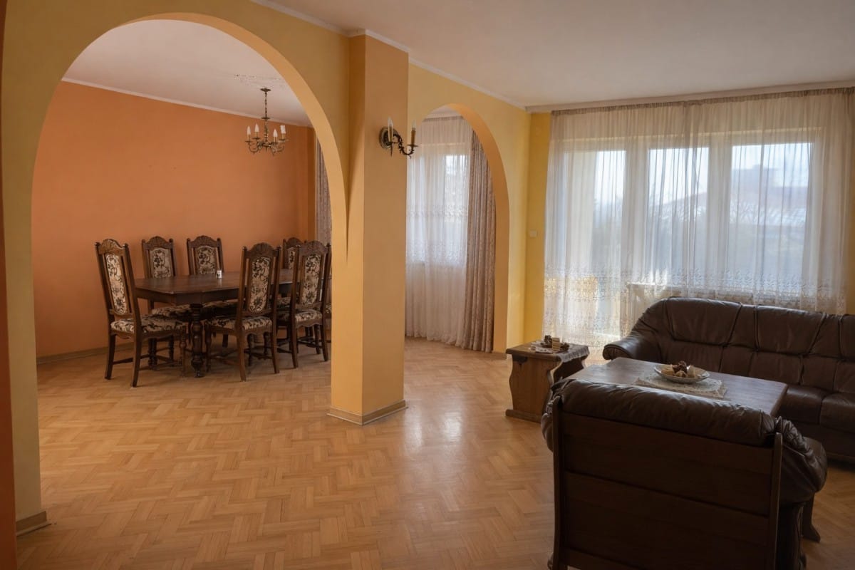 Dom 7 pokojowe na Sprzedaż