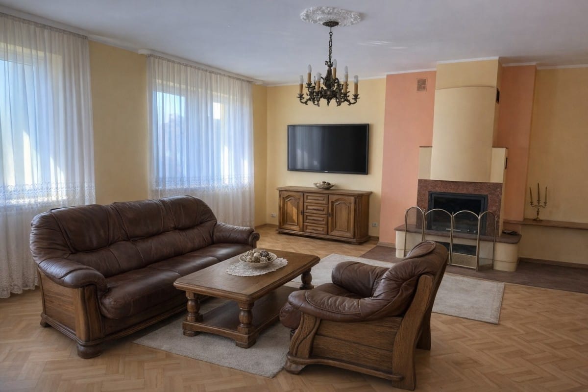 Dom 7 pokojowe na Sprzedaż