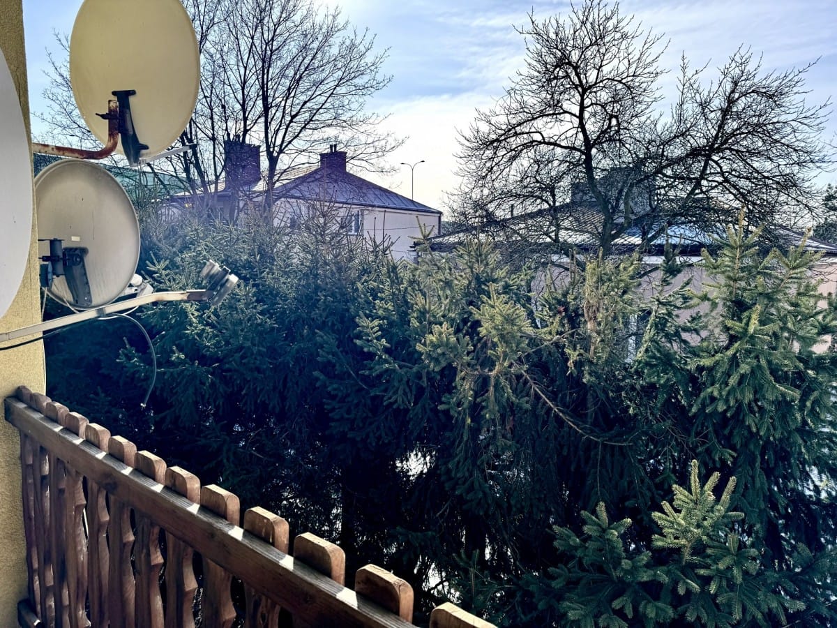 Dom 7 pokojowe na Sprzedaż