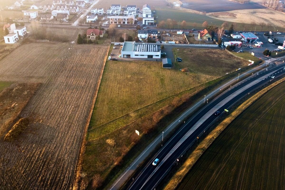 Działka  pokojowe na Sprzedaż