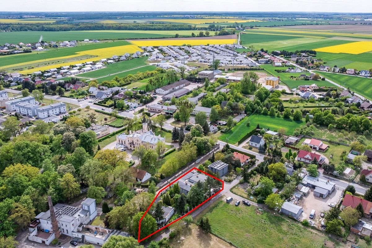 Lokal użytkowy  pokojowe na Sprzedaż