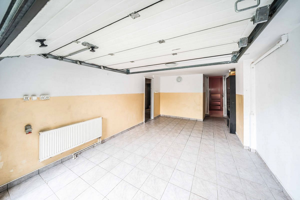 Dom 5 pokojowe na Sprzedaż
