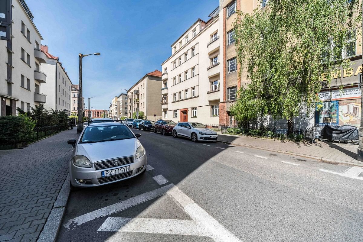 Mieszkanie 4 pokojowe na Sprzedaż