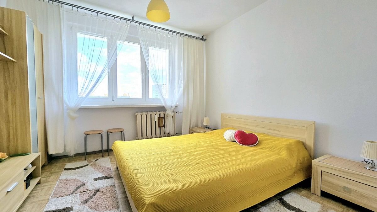 Mieszkanie 4 pokojowe na Sprzedaż