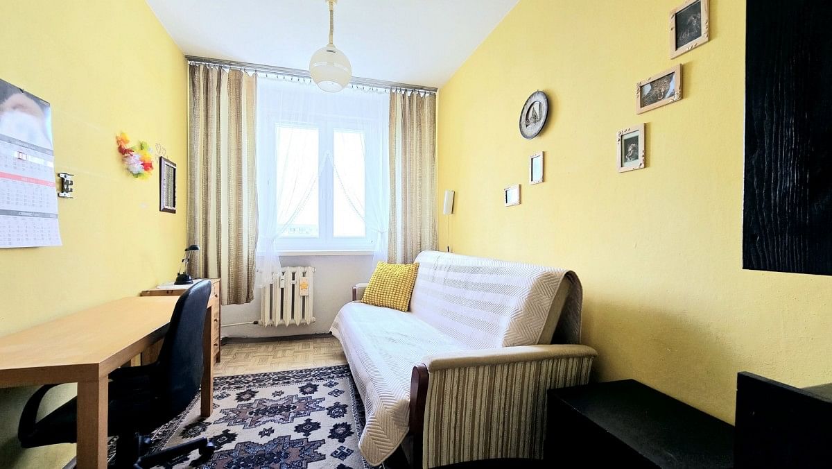 Mieszkanie 4 pokojowe na Sprzedaż