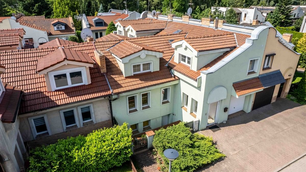 Dom  pokojowe na Sprzedaż