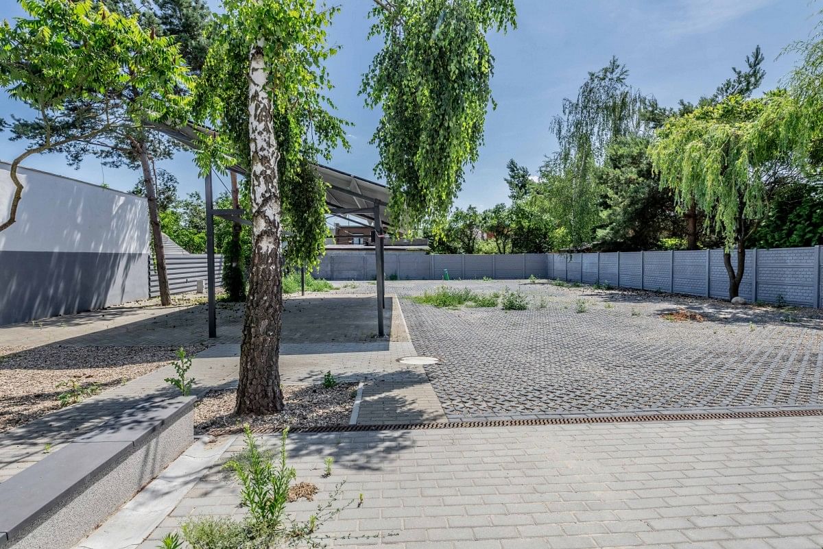 Lokal użytkowy  pokojowe na Wynajem