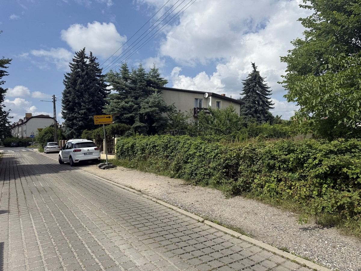 Działka  pokojowe na Sprzedaż