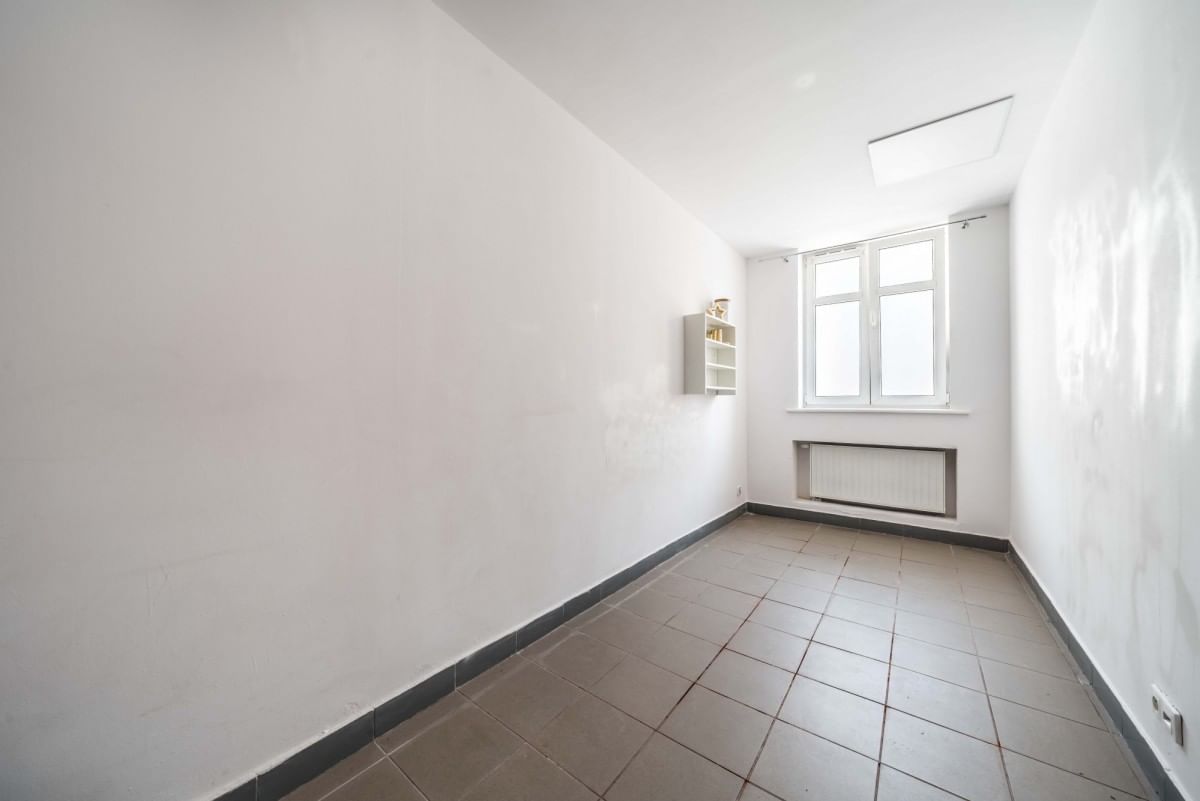 Lokal użytkowy  pokojowe na Sprzedaż