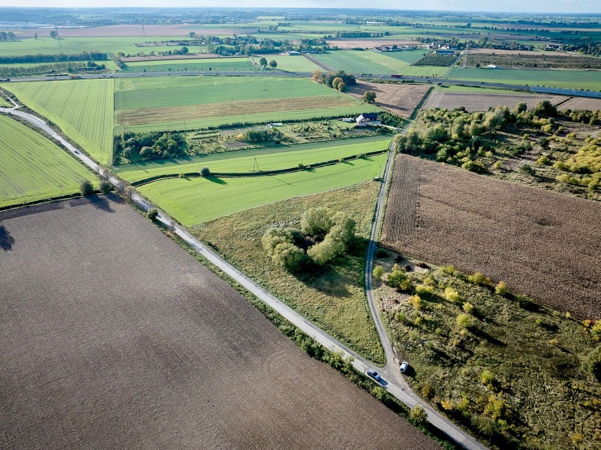 Działka  pokojowe na Sprzedaż