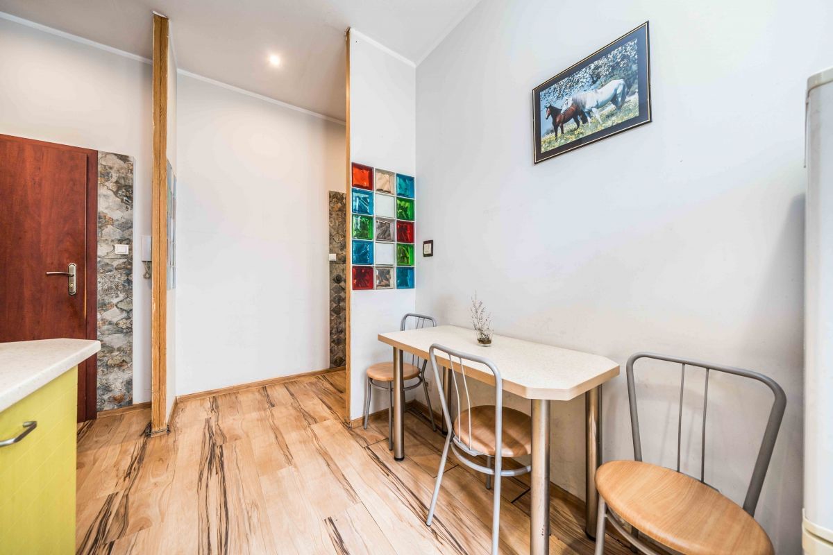 Mieszkanie 5 pokojowe na Sprzedaż