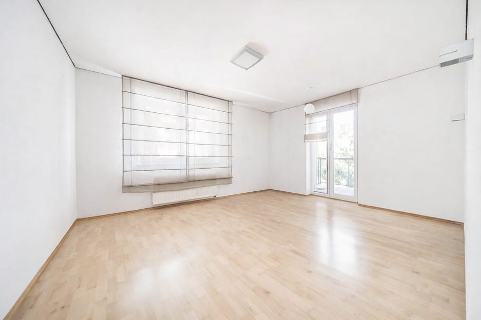 Dom 11 pokojowe na Sprzedaż