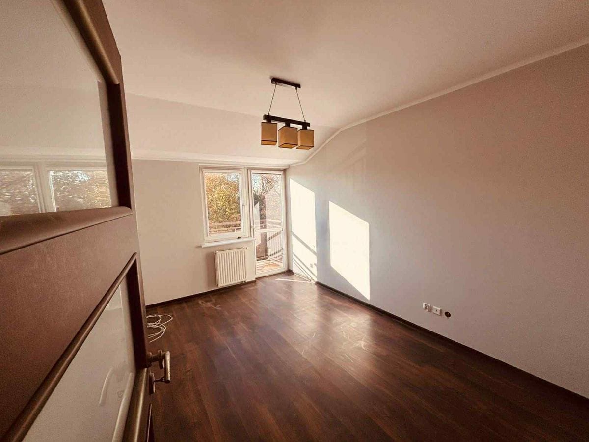 Mieszkanie 4 pokojowe na Wynajem