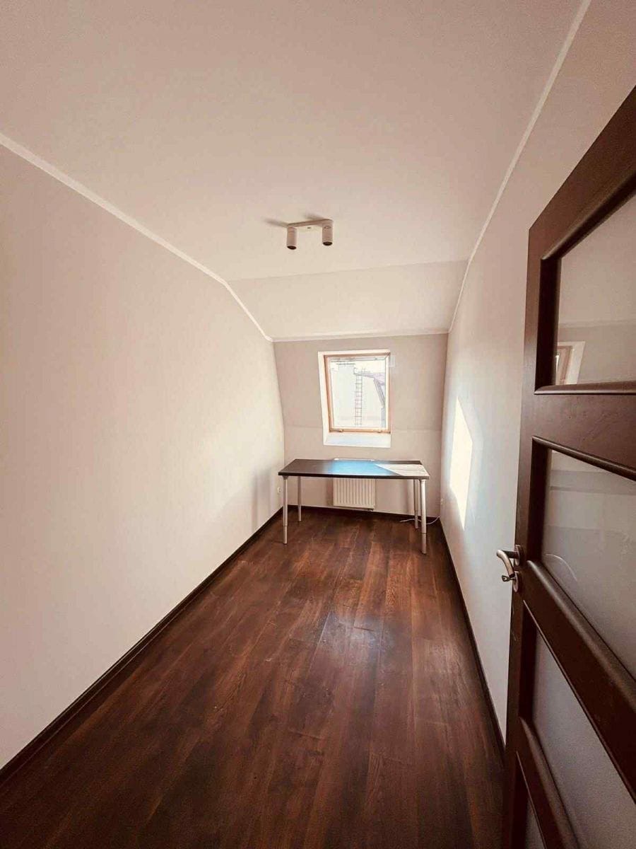 Mieszkanie 4 pokojowe na Wynajem