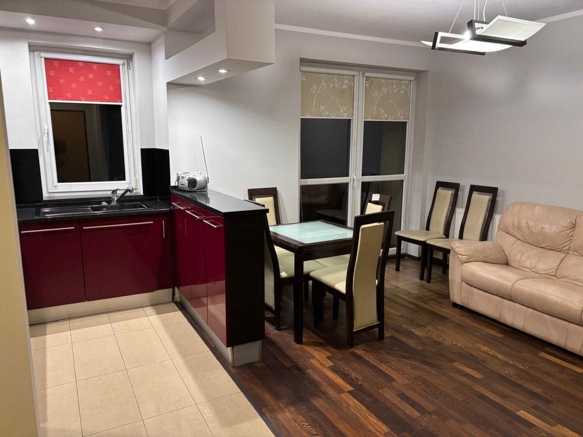 Mieszkanie 4 pokojowe na Wynajem