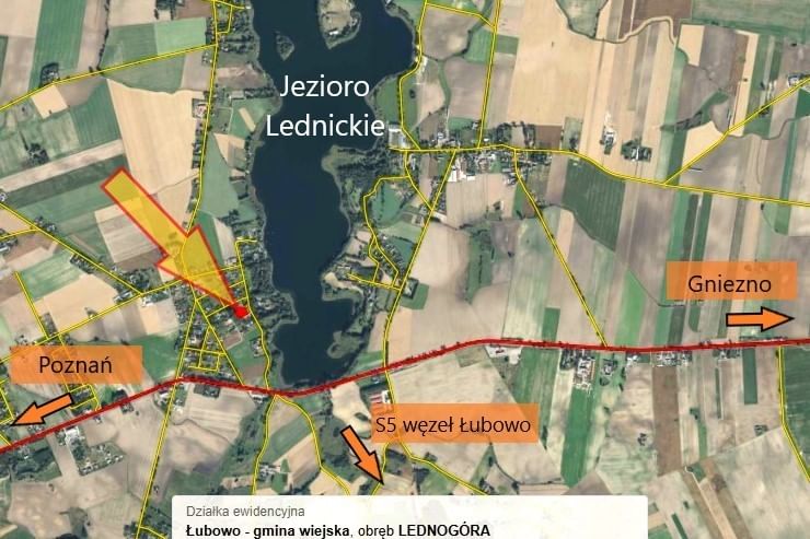 Działka  pokojowe na Sprzedaż