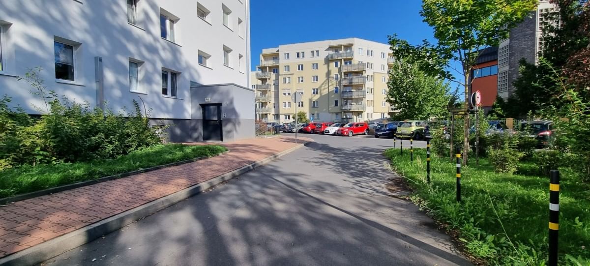 Mieszkanie 3 pokojowe na Sprzedaż