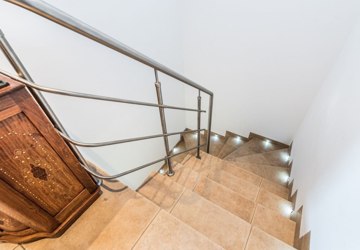 Dom 5 pokojowe na Sprzedaż