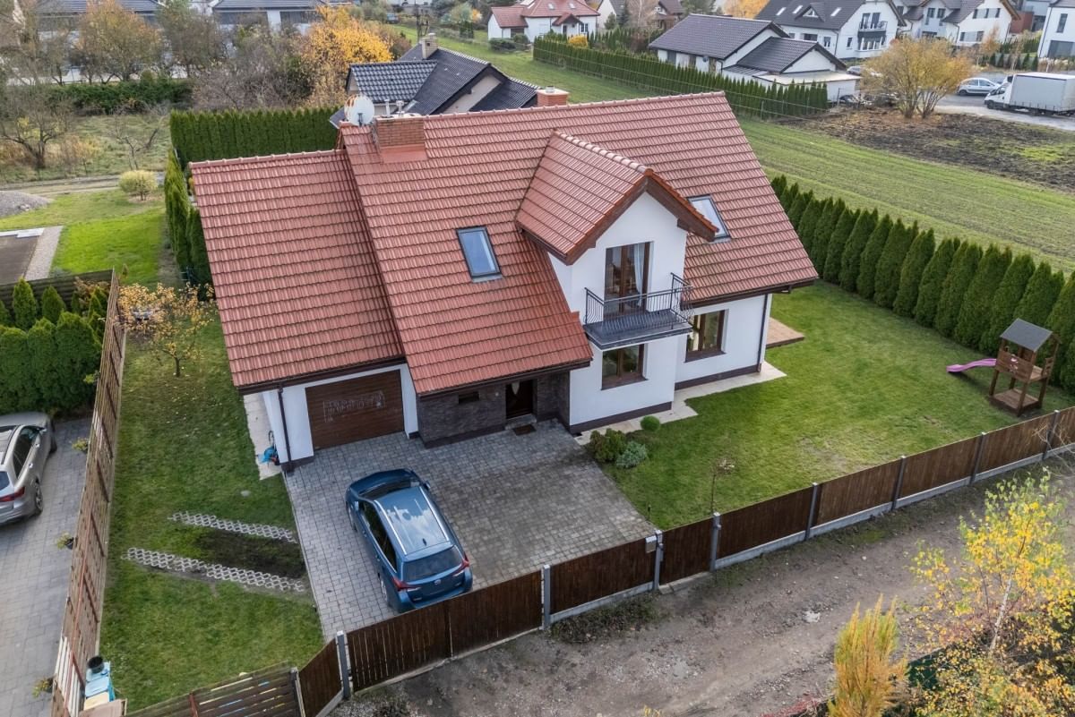 Dom 5 pokojowe na Sprzedaż