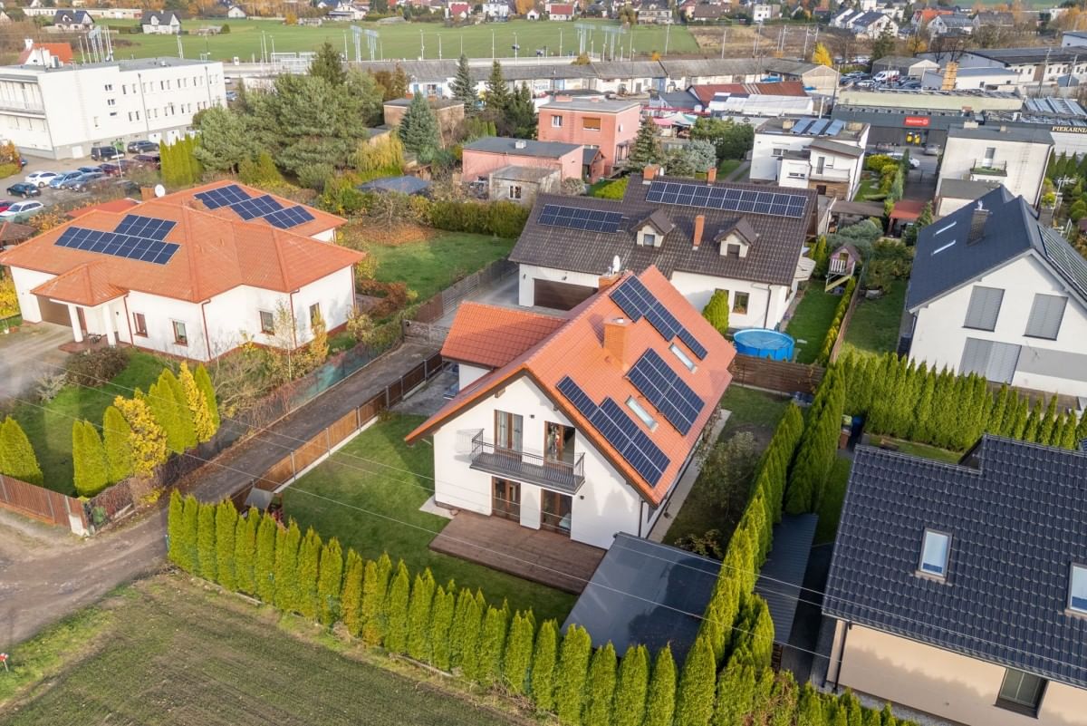 Dom 5 pokojowe na Sprzedaż